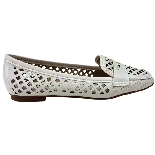 Sapatilha Moleca Napa Turim Branco Off Feminina
